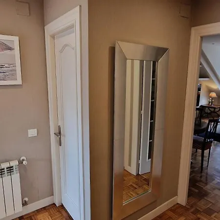 La Buhardilla De La Escalerona - 2 Hab - Vut-4354-as