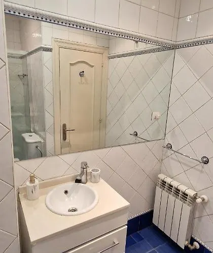 Apartament La Buhardilla De La Escalerona - 2 Hab - Vut-4354-as