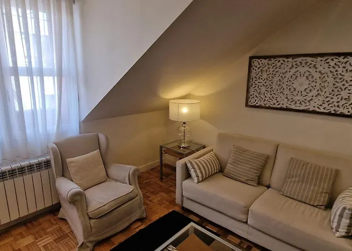 La Buhardilla De La Escalerona - 2 Hab - Vut-4354-as Apartament