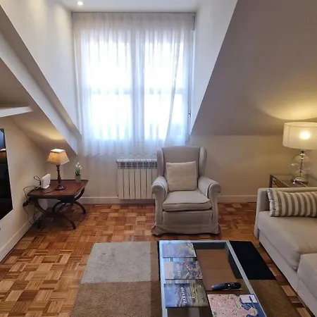 公寓 La Buhardilla De La Escalerona - 2 Hab - Vut-4354-as